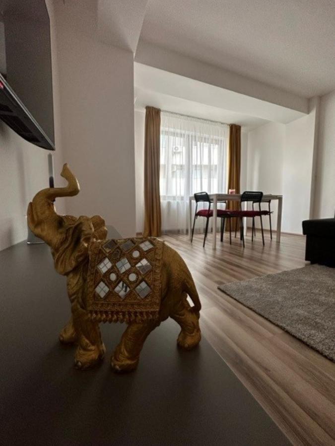 Escape Lounge Lejlighed Craiova Eksteriør billede